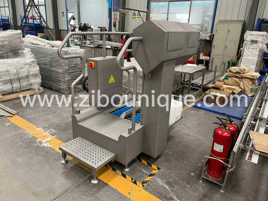 Améliorer les normes d'hygiène avec une machine à laver les bottes en plastique à main et à eau 0,83 kW