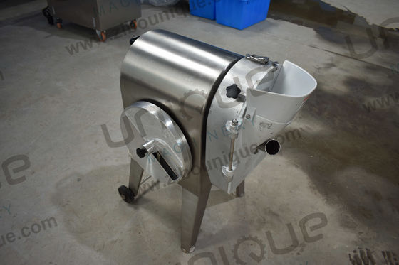 Utilisation commerciale Machine à découper les pommes de terre et les cubes Machine automatique à découper les légumes