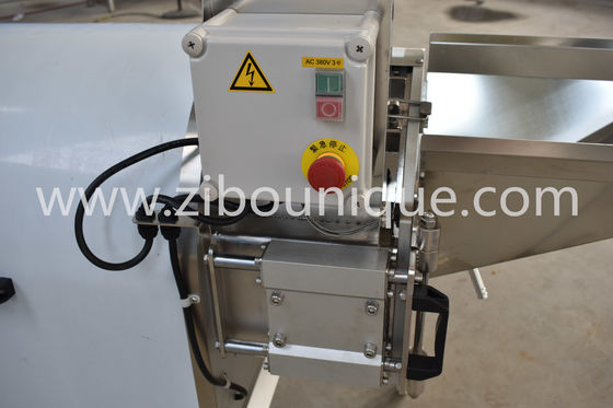 Machine à découper des cubes compacts en tranches pour fruits et légumes pommes de terre carotte betterave oignon